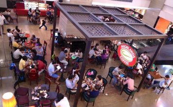 Knowing your audience Image by Shunsuke Kobayashi released via Creative Commons CC BY 2.0