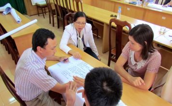 The role of the news producer Image by David Brewer released via Creative Commons BY-NC-SA 4.0