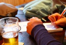 Shoe-leather reporting Image by Alexandre Dulaunoy released via Creative Commons CC BY-SA 2.0