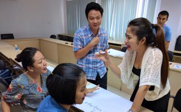 Basic rules for delivering training Slide by David Brewer released via Creative Commons BY-NC-SA 4.0.