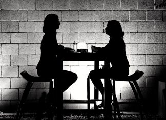 Dealing with suspects as news sources Image by Mario Sixtus released via Creative Commons CC BY-NC-SA 2.0