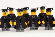 What editors look for when hiring Image by Silent Model TV released via Creative Commons CC BY-NC-SA 2.00