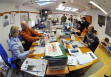 Journalism’s roles and responsibilities Gazeta Lubuska Newsroom image by PawelJanczaruk released via Wikimedia Commons