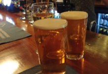 Off-the-record chat – scenario Image by Media Helping Media released via Creative Commons BY-NC-SA 4.0