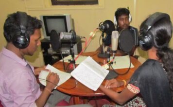 Where does news come from? Radio training workshop in Jaffna, Sri Lanka. Image by David Brewer