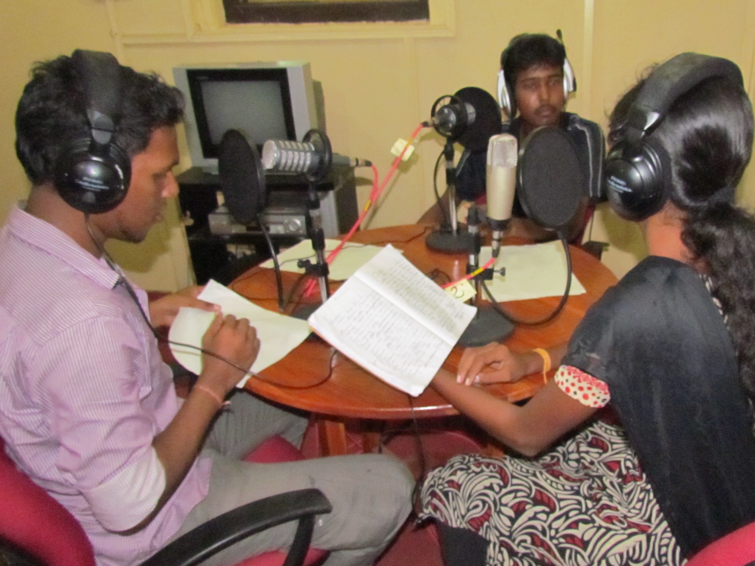 Radio training workshop in Jaffna, Sri Lanka. Image by David Brewer