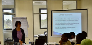 Naomi Goldsmith delivering gender training to female journalists in Tanzania