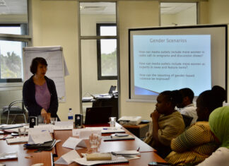Gender equality in the media Naomi Goldsmith delivering gender training to female journalists in Tanzania