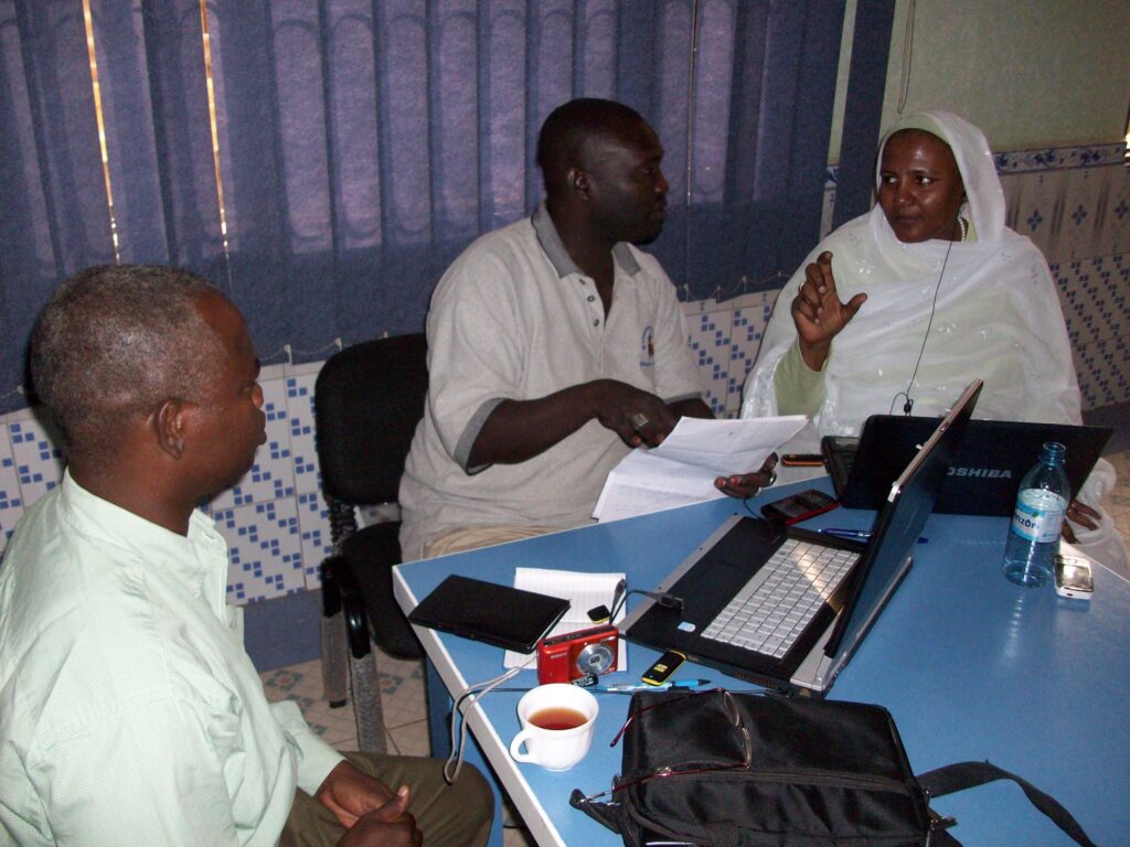 Journalists and contributors from Hurriyat Sudan www.hurriyatsudan.com/ learning how to produce original journalism during a week-long training course held in Kampala, Uganda and organised by Fojo International