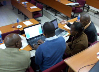 Creating a strong fact-checking system Fact-checking training Kenya. Image by Media Helping Media released via Creative Commons