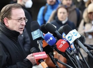 Brand values in news Image of a news conference courtesy of Mariusz Kaminski