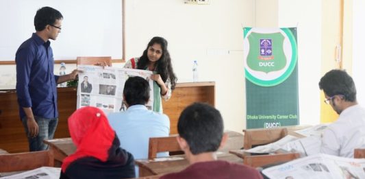 The author, Ruhina Ferdous, working with journalism students at Dhaka University